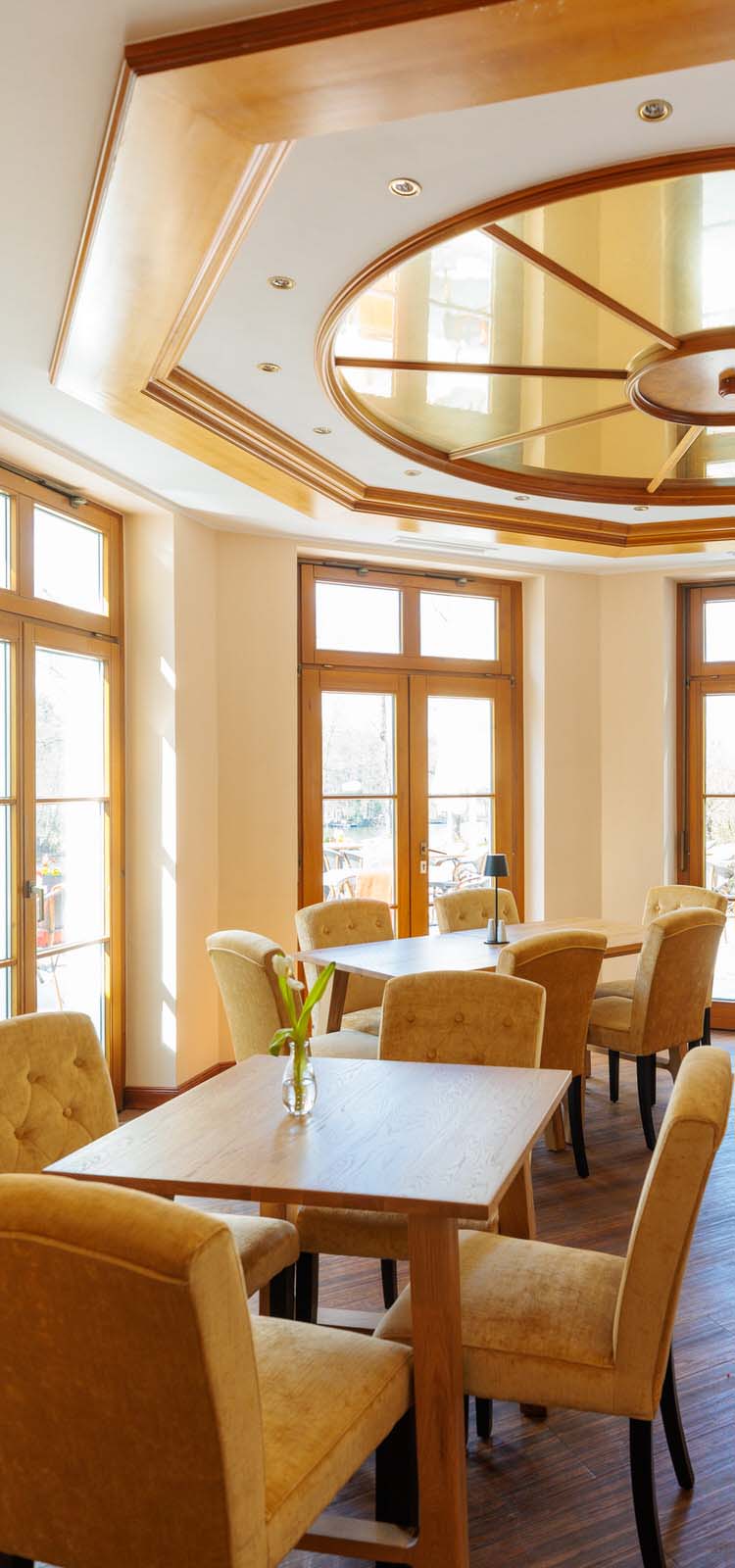 vegan-restaurant-8 restaurant seeblick